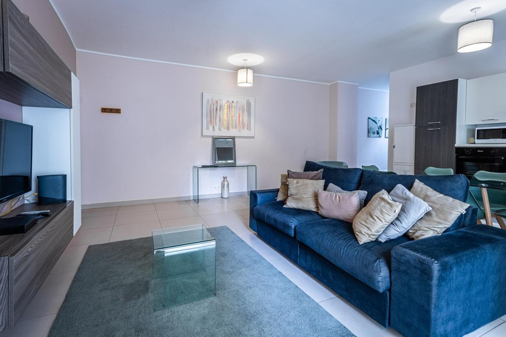 St Julians - Balluta 2 Bedroom Apartment San Ġiljan Buitenkant foto