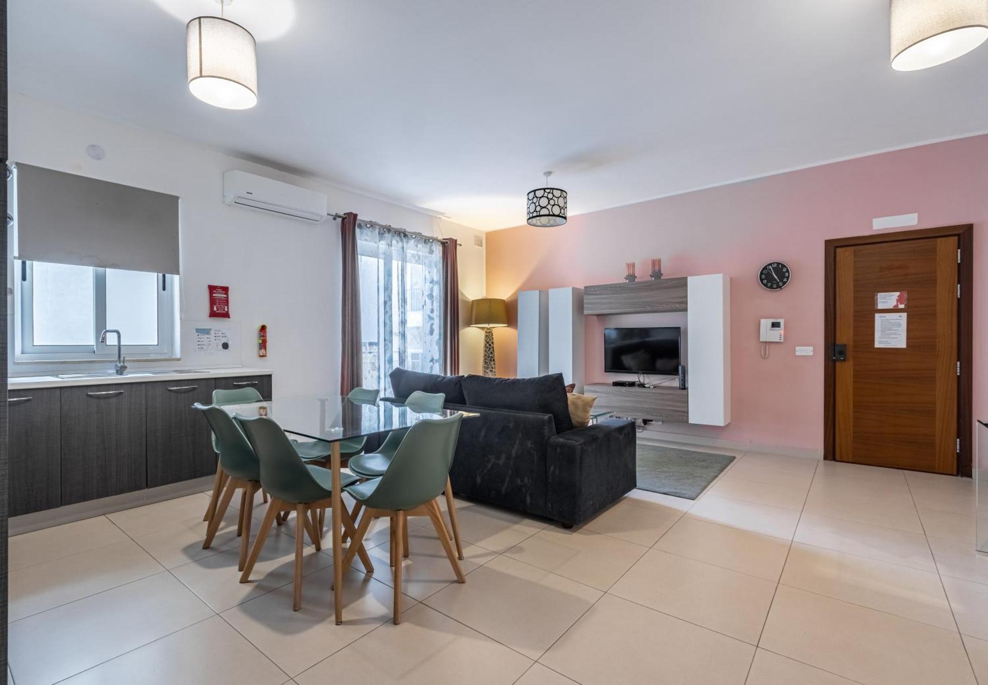 St Julians - Balluta 2 Bedroom Apartment San Ġiljan Buitenkant foto